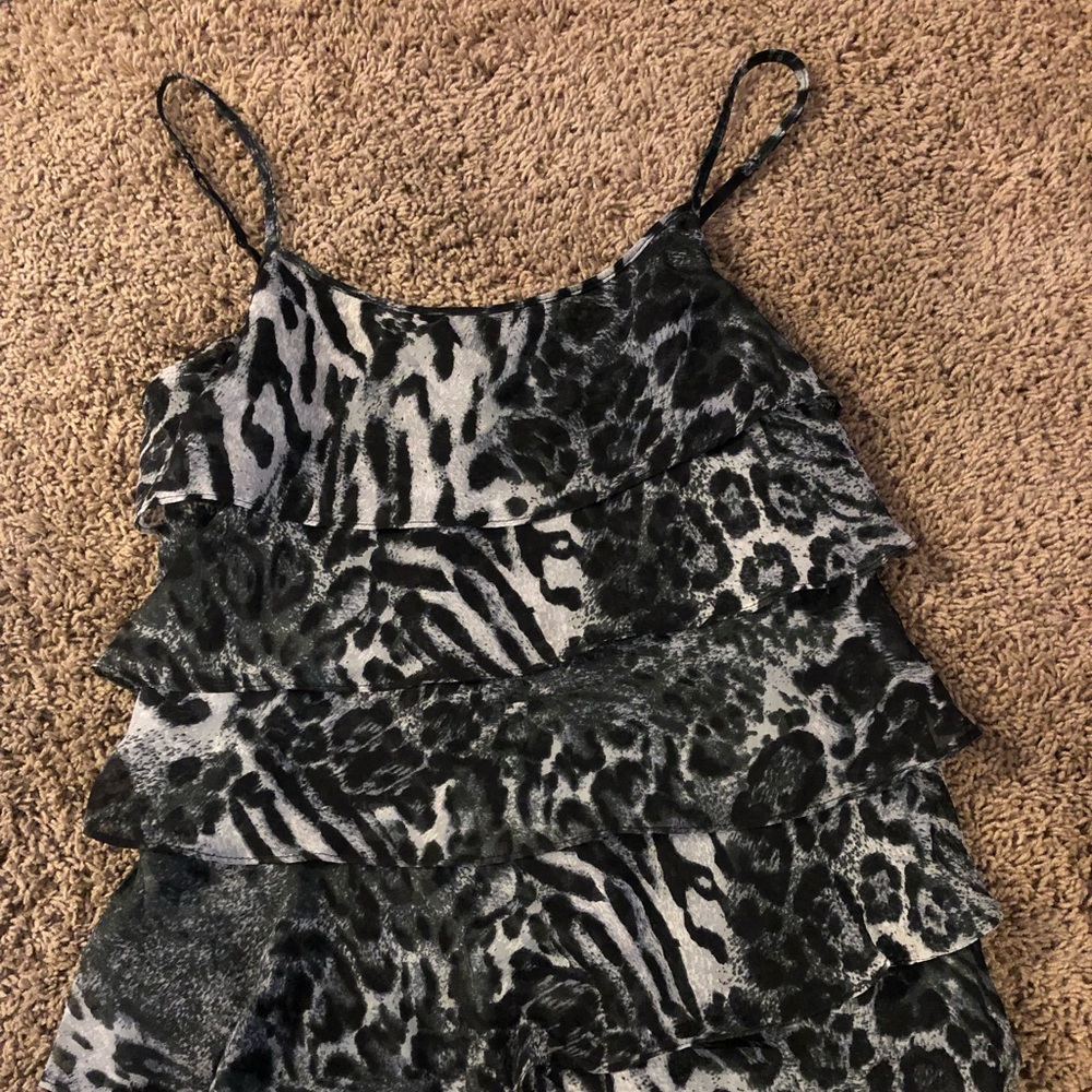 NY&Co Small tank